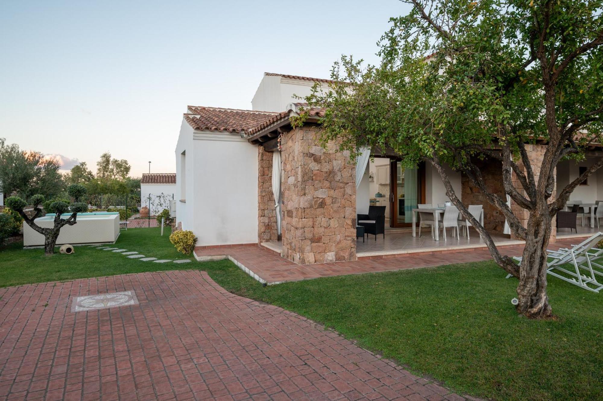 Residence Solaria Budoni Esterno foto